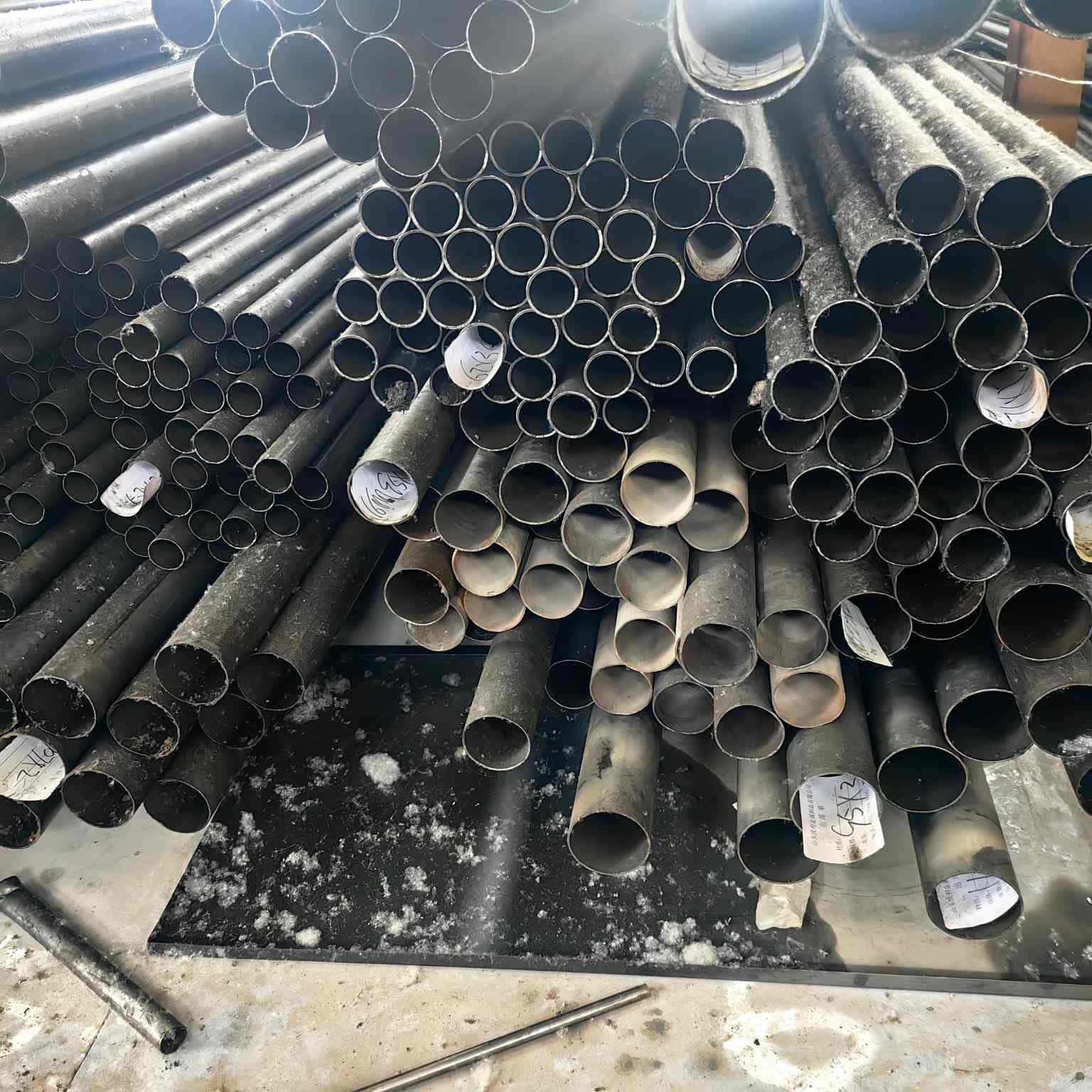 许昌市无缝钢管切割精密钢管 - 厂家
